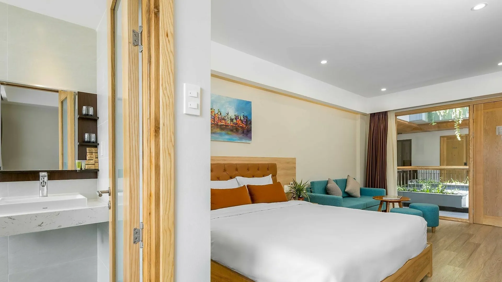 Zoneland Apartments - Lahome Beach Villa Da Nang